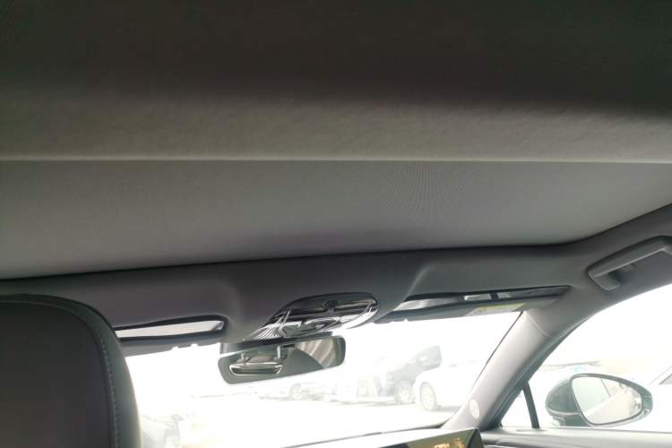 Used VOYAH PASSION 2024 PHEV Four-Wheel Drive Ultra-Long Range Flagship Model Headliner