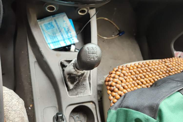 Used Wuling Rongguang V 2018 1.5L Standard Version
