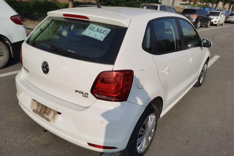 Used Volkswagen Polo 2016 1.6L Automatic Comfort Model
