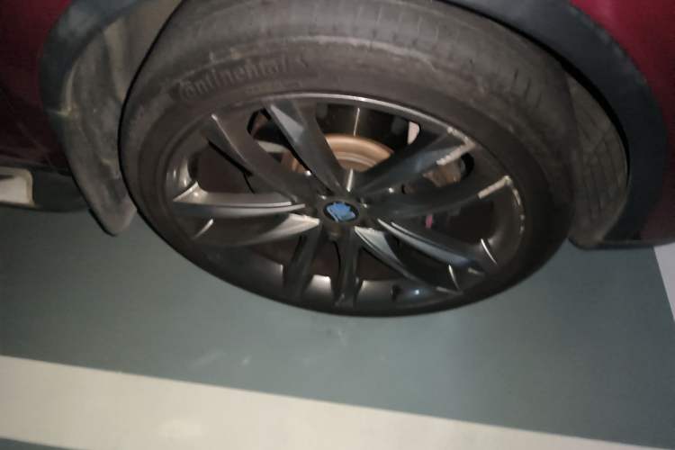 Used BYD Tang New Energy 2018 DM 2.0T All-Wheel Drive Smart Connect & Enjoyment Model 7 Seats China V Emission Standard