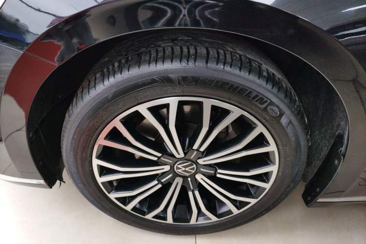 Used Volkswagen Phideon 2021 380TSI Luxury Edition