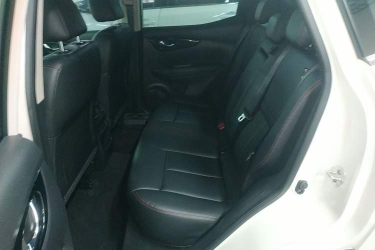 Used Nissan Qashqai 2023 Classic 2.0L CVT XV Comfort Edition
