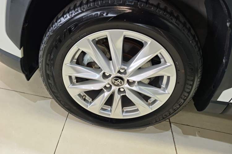 Used Toyota Corolla Cross 2023 2.0L Elite Edition
