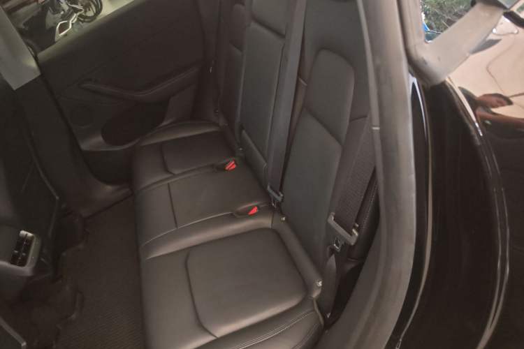 Used Tesla Model Y 2022 Rear-Wheel-Drive Version
