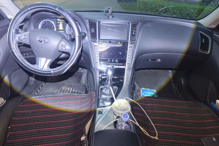 Used Infiniti Q50L 2016 2.0T Ambition Edition
