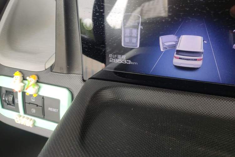 Used Wuling Hongguang MINIEV 2021 Macaron Fashion Model Lithium Iron Phosphate