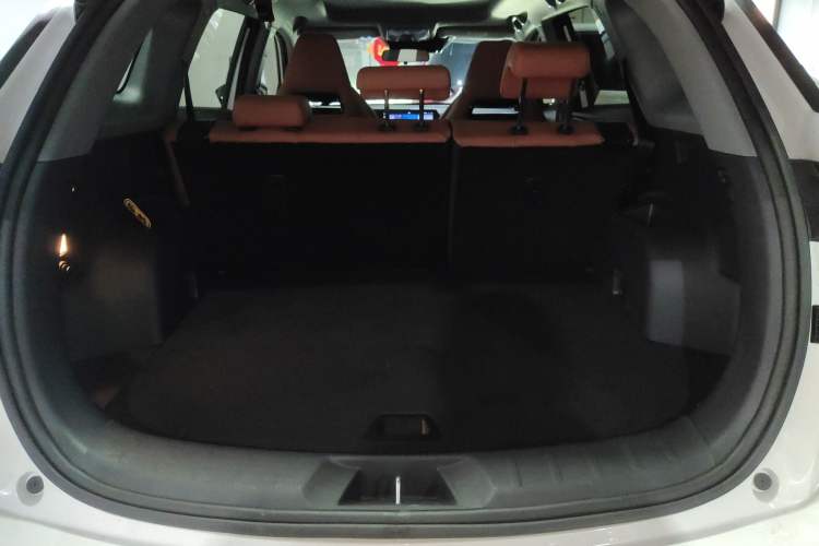 Used CHANGAN CS75 PLUS 2024 3rd Generation Champion Edition 1.5T Intelligent Drive Dynamic Model