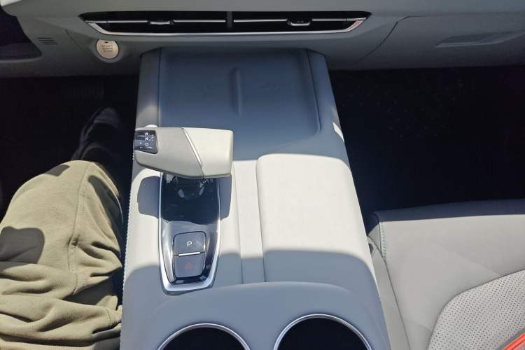 Used Changan UNI-Z 2025 1.5T Premium Edition