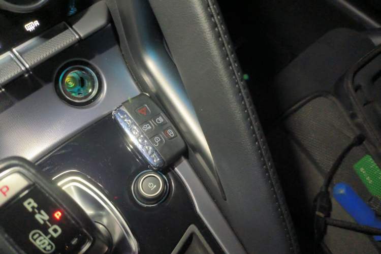 Used Jaguar F-TYPE 2016 3.0 SC Hardtop Version