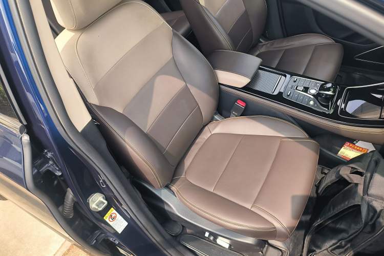 Used BYD Song MAX New Energy 2022 DM-i 105KM Flagship Model
