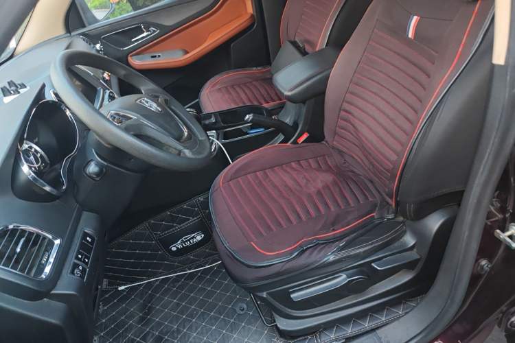 Used Baojun 560 2015 1.8L Manual Elite Edition Left Front Seat