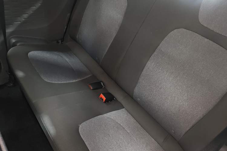 Used Wuling Hongguang MINIEV 2022 Macaron Premium Model – Lithium Ternary Battery Left Rear Seat