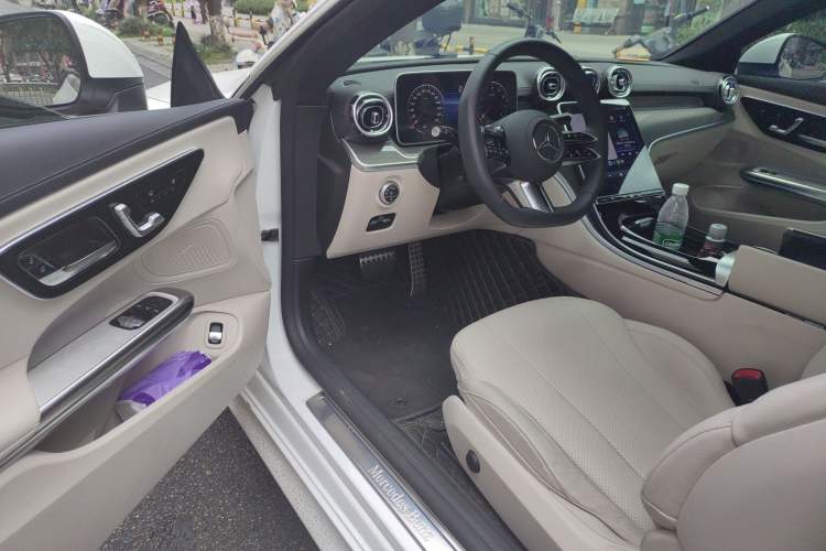 Used Mercedes-Benz CLE 2025 CLE 260 Coupe
