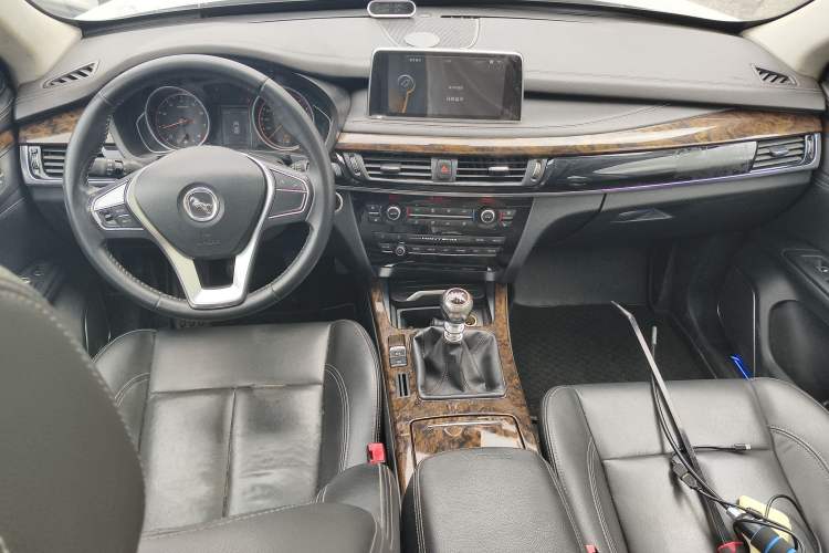 Used Hanteng X7 2016 1.5T Manual Luxury Edition