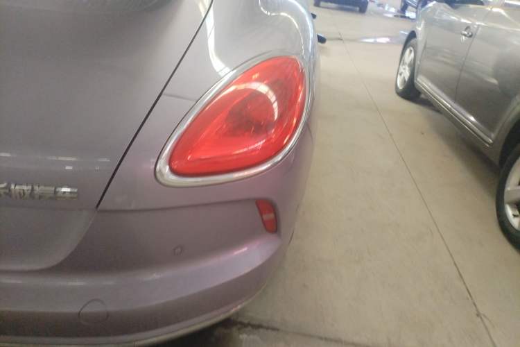 Used ORA Lightning Cat 2022 555 km Luxury Edition Right Rear Taillight