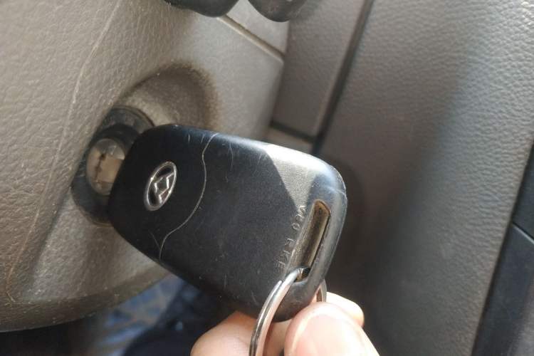 Used SAIC MAXUS Xintu V80 