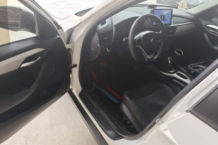 Used BMW X1 2014 sDrive18i Fashion Model Driver Seat