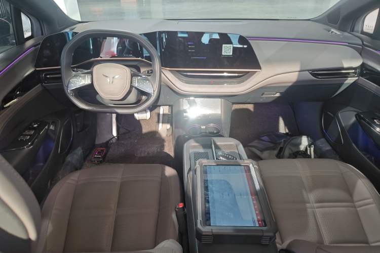 Used Hongqi EH7 2024 760 Pro+ Four-Wheel Drive Version