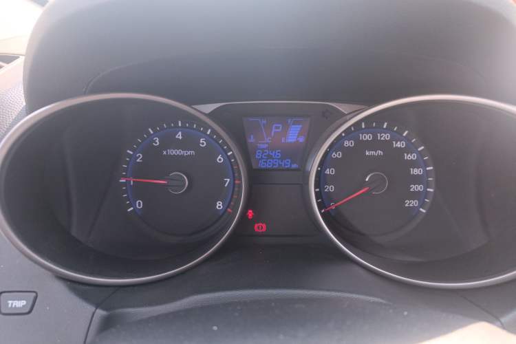 Used Hyundai ix35 2015 2.0L Automatic 2WD Smart Version China V Standard
