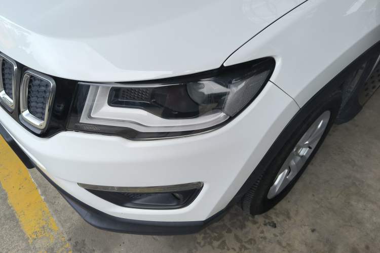 Used Jeep Compass 2017 200T Automatic Family Edition