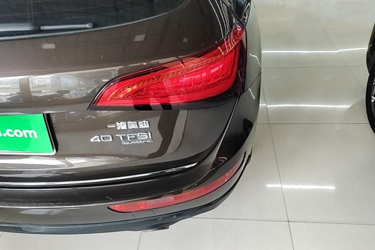 Used Audi Q5 2017 40 TFSI Ambition Edition Right Rear Taillight