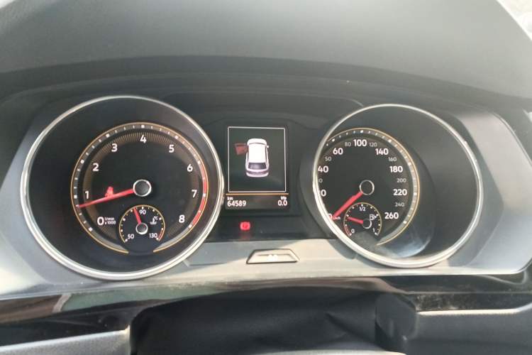 Used Volkswagen Tiguan L 2019 330TSI Automatic Two-Wheel Drive Smart Luxury Version China VI Standard Instrument Cluster