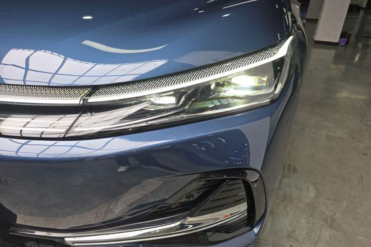 Used Geely Galaxy A7 2025 Model EM-i 150km Starship Edition