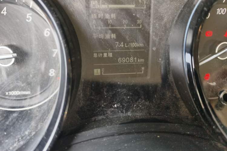 Used Wuling Hongguang PLUS 2019 1.5T Manual Comfort Version 7 Seats
