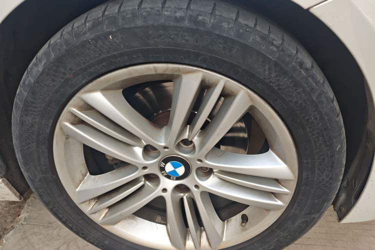 Used BMW 3 Series 2016 320i Fashion Model
