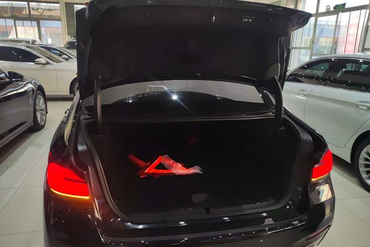 Used BMW 5 Series New Energy 2022 Second Facelift 535Le M Sport Package
