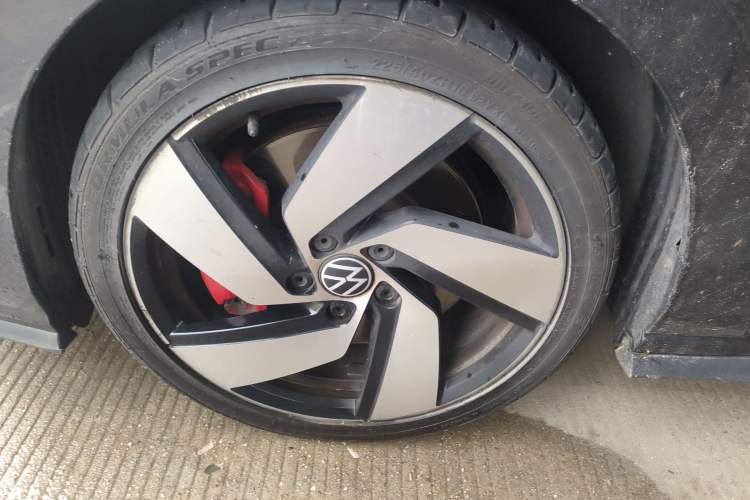 Used Volkswagen Golf GTI 2021 Facelift 380TSI DSG GTI
