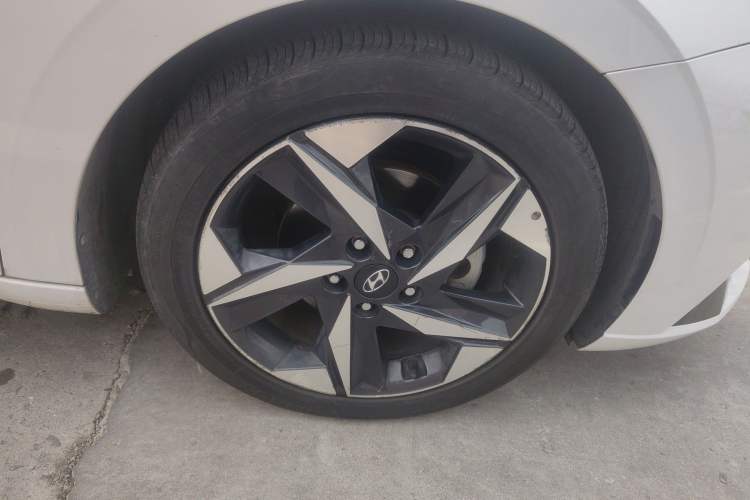 Used Hyundai Elantra 2021 1.5L CVT GLX Elite Edition