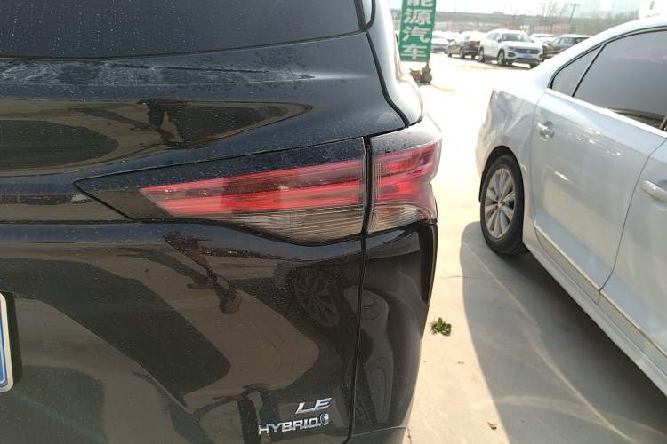 Used Toyota SIENNA 2021 2.5L Hybrid Comfort Edition