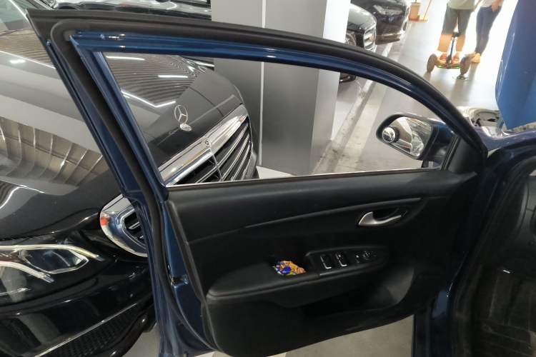 Used Kia K2 2017 Sedan 1.4L Automatic GLS
