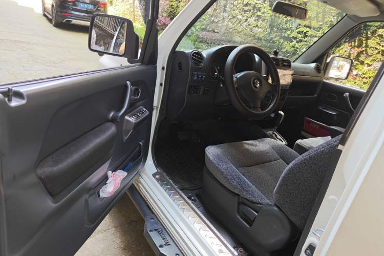 Used Suzuki Jimny 2012 1.3 AT JLX Navigation Edition