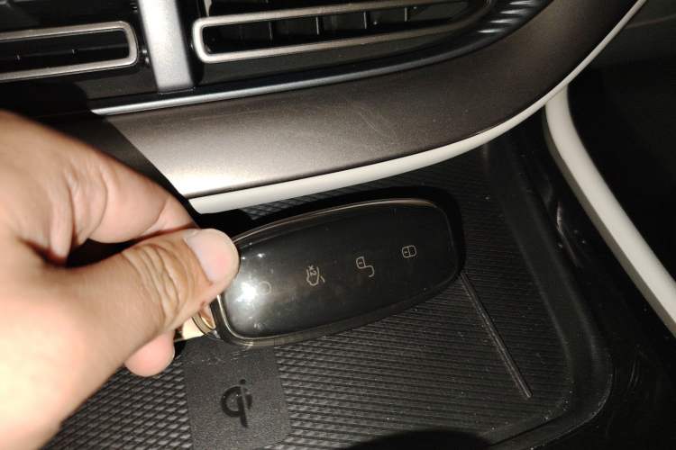 Used Denza D9 2022 DM-i 970 Four-Wheel Drive Prestige Model