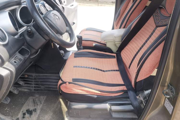 Used CHANGAN KAICHENG Ounuo S 2014 1.5L Base Version Left Front Seat