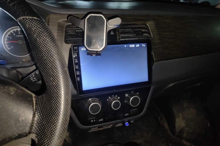 Used Jinbei Hiace X30 2017 1.5L Comfort Model DLCG14
