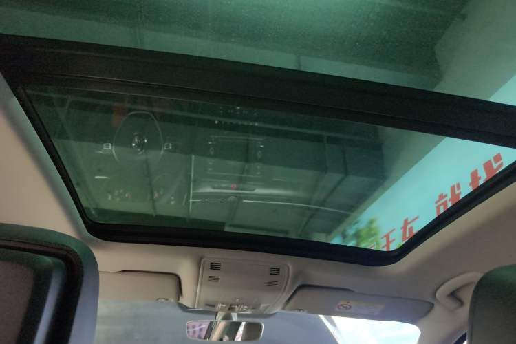 Used Volkswagen Magotan 2018 Facelift 330TSI DSG Luxury Model