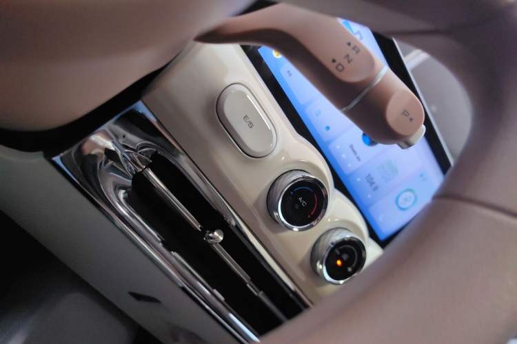 Used Wuling Bingo 2025 333 km Enjoyment Version
