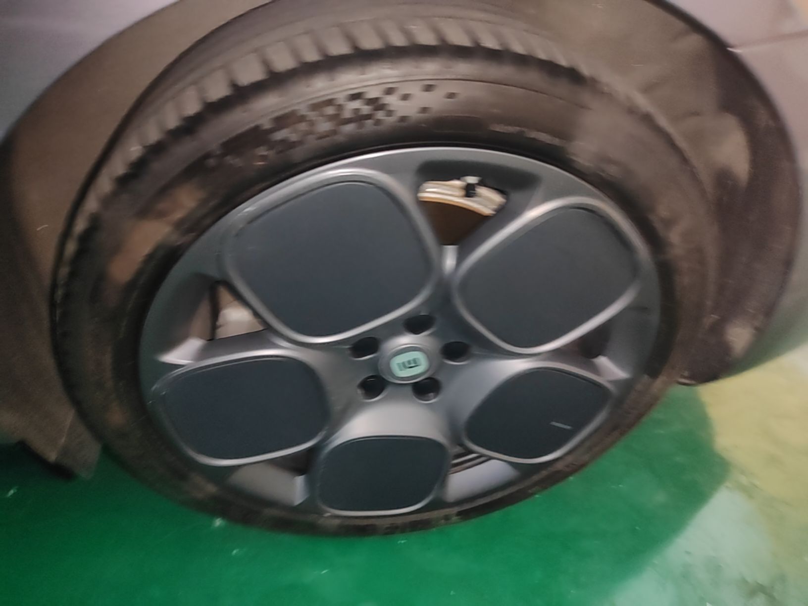 Xiaomi Auto SU7 2024 Rear-Drive Long-Range Intelligent Driving Version — снимка 11