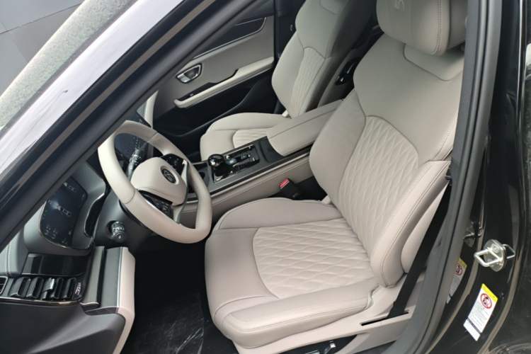 Used BYD Han 2025 DM-i 125KM LiDAR-Powered Intelligent Driving Model
