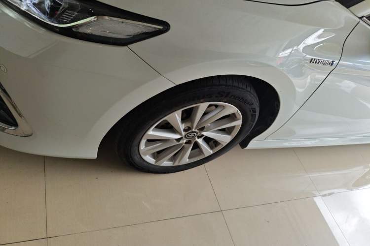 Used Toyota Camry 2021 Dual-Motor 2.5 HGVP Leading Edition Left Front Wheel Hub