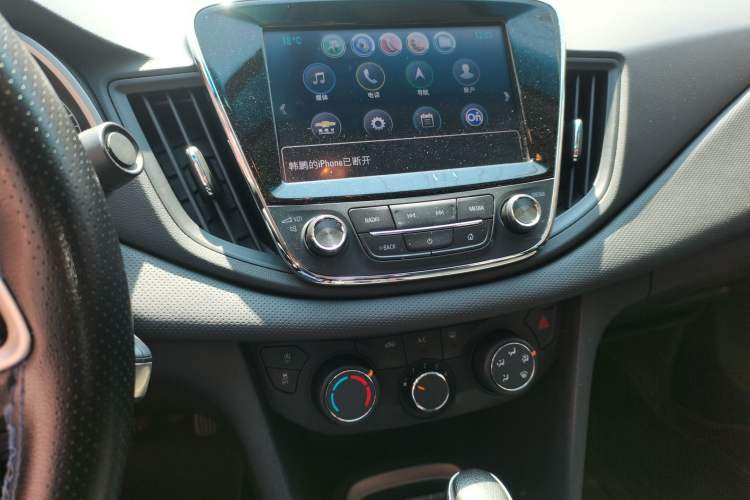 Used Chevrolet Monza 2019 Redline 320T Dual-Clutch Sporty Version China VI Standard Audio And AC Panel