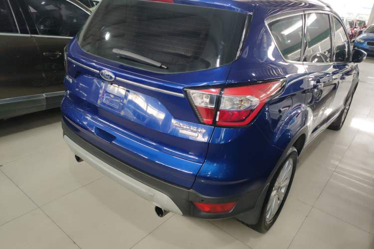Used Ford Kuga 2018 EcoBoost 180 Two-Wheel-Drive Luxury Wing Edition
