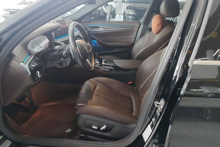 Used BMW 5 Series 2022 Restyled 530Li Leading Edition M Sport Package