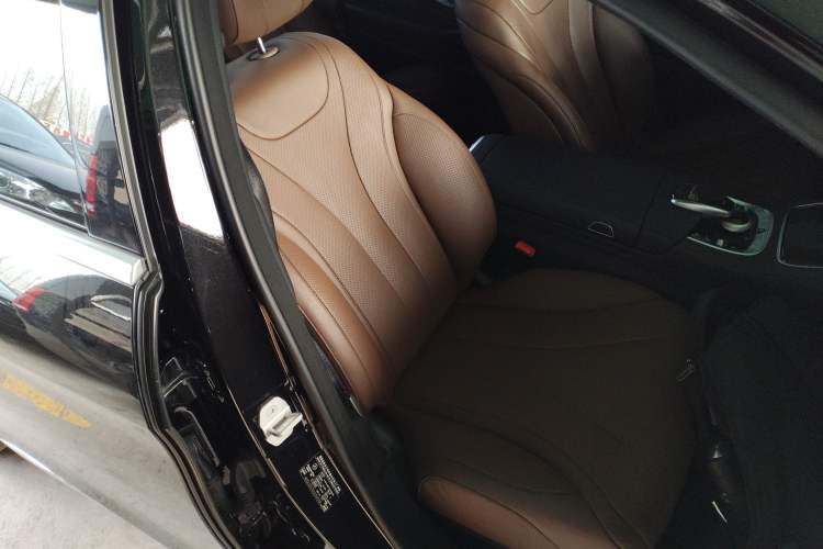 Used Mercedes-Benz S-Class 2018 S 320 L
