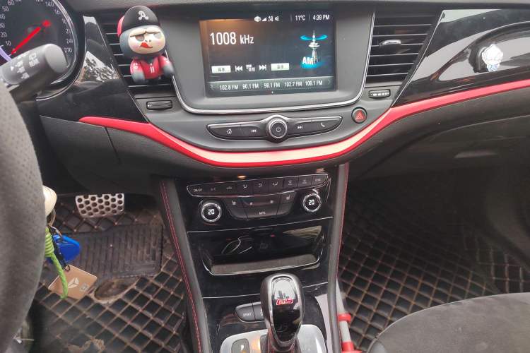 Used Buick Verano 2018 Hatchback GS 20T Dual-Clutch Leading Model
