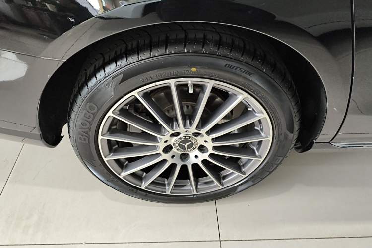 Used Mercedes-Benz E-Class 2023 E 260 L