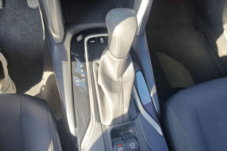 Used Toyota Corolla Cross 2022 2.0L Luxury Edition
